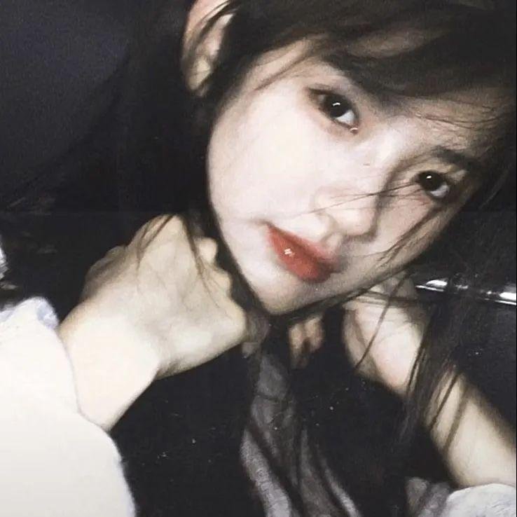 悲伤秘密摇篮曲